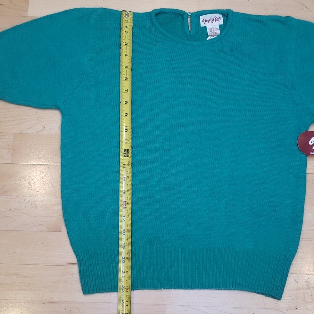 Shapely Knits - Picture 4 of 8